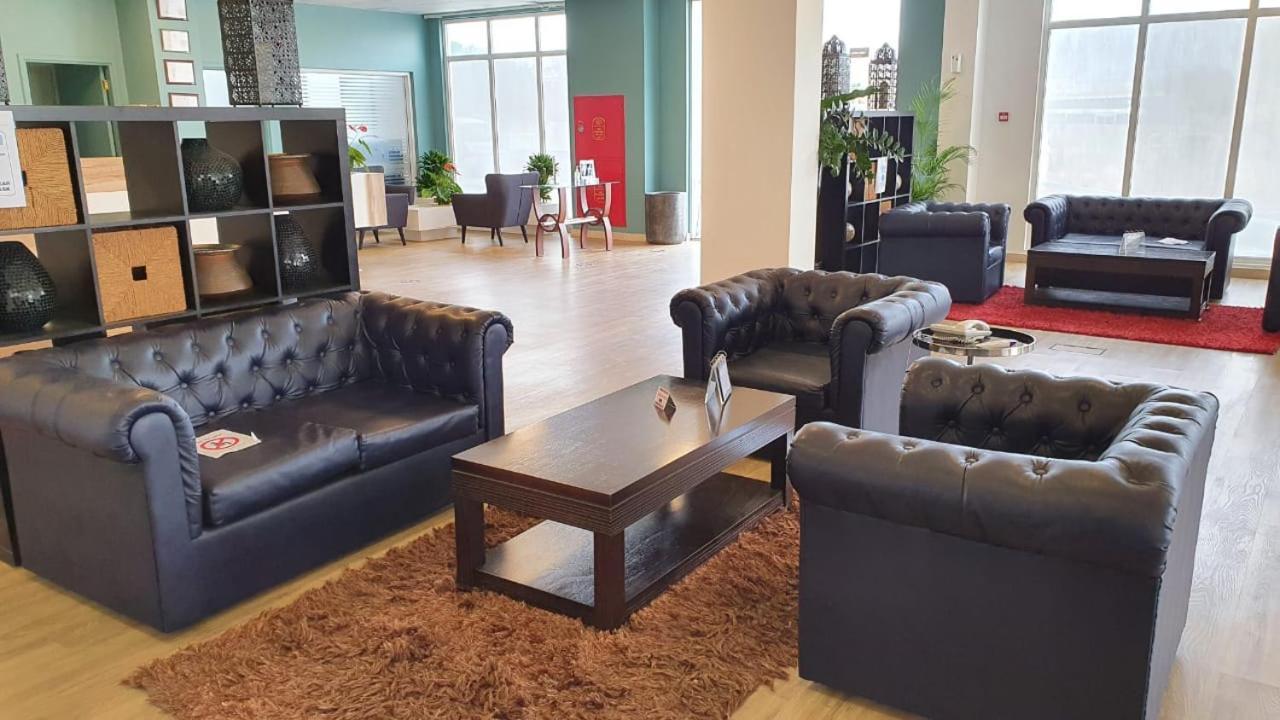 Midan Hotel Suites Muscat Exteriör bild