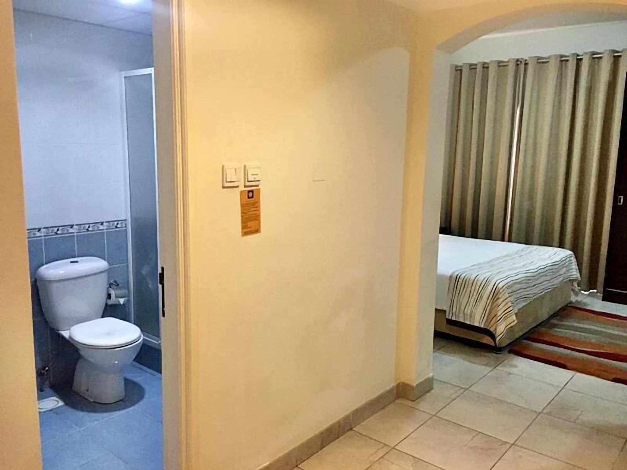 Midan Hotel Suites Muscat Exteriör bild