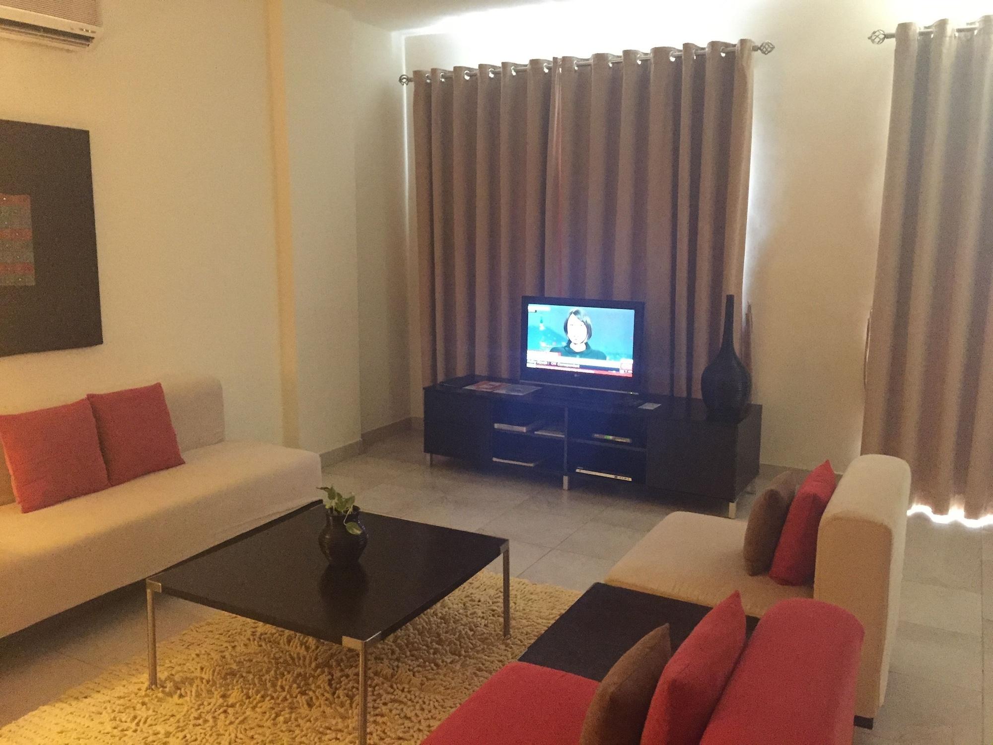 Midan Hotel Suites Muscat Exteriör bild