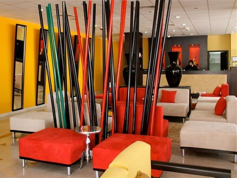 Midan Hotel Suites Muscat Exteriör bild